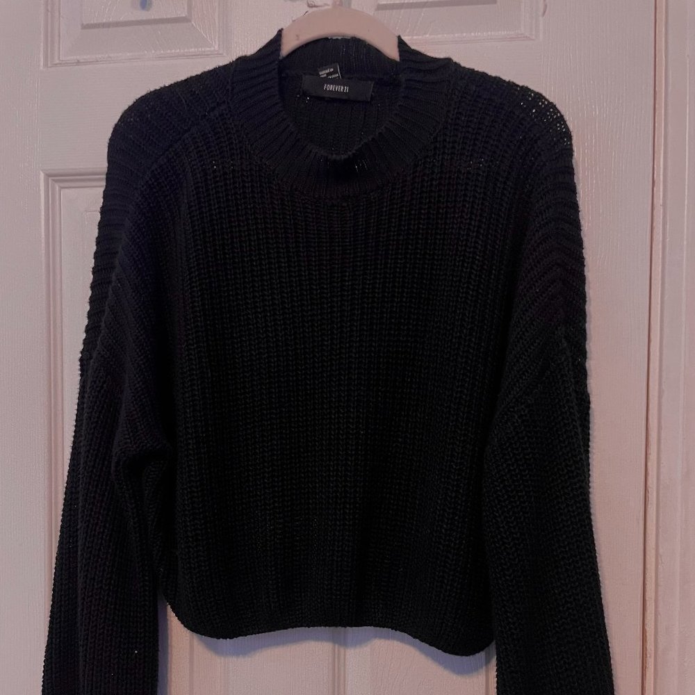 Forever 21 Black Mockneck Cropped Knit Sweater